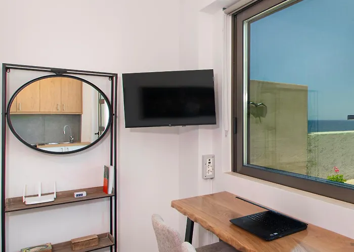 The Seaside Nest Apartment *