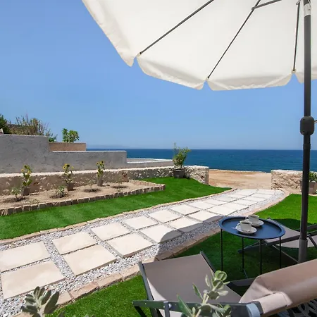 The Seaside Nest * 하니아