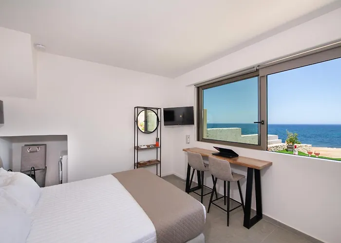 Апартаменты The Seaside Nest