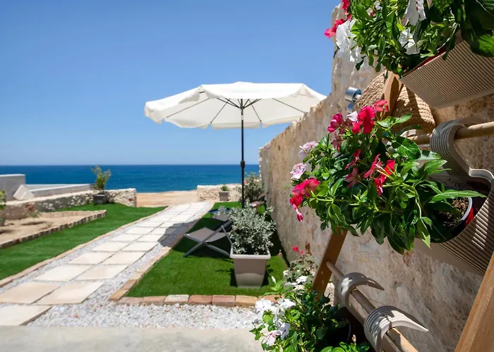 Апартаменты The Seaside Nest