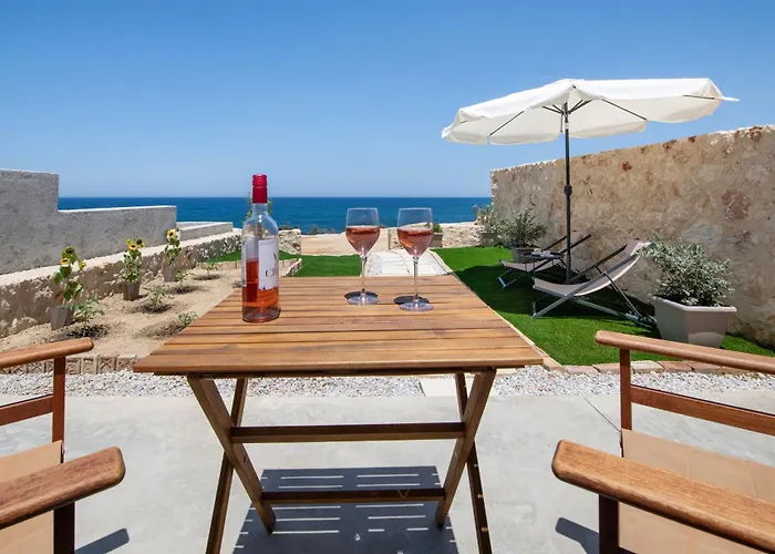 Апартаменты The Seaside Nest *